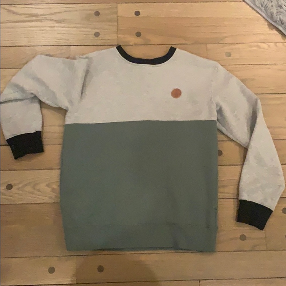 Volcom sz sm mens crew sweatshirt with pockets